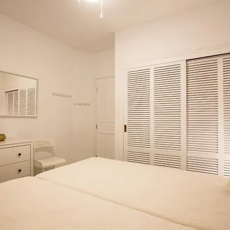 Apartman Apartamento 1 *